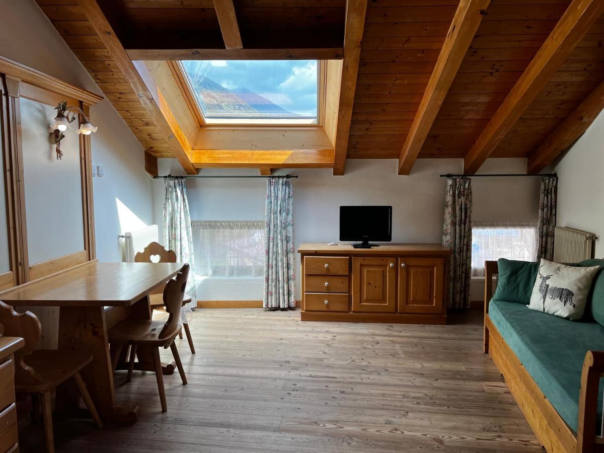 Kaiserkrone Charming Retreat Dimaro Eksteriør bilde