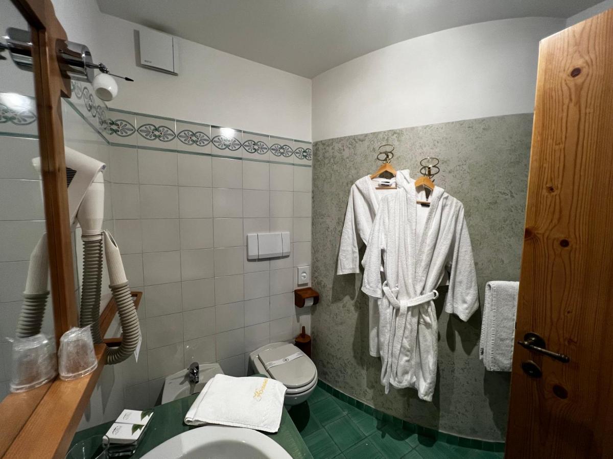 Kaiserkrone Charming Retreat Dimaro Eksteriør bilde